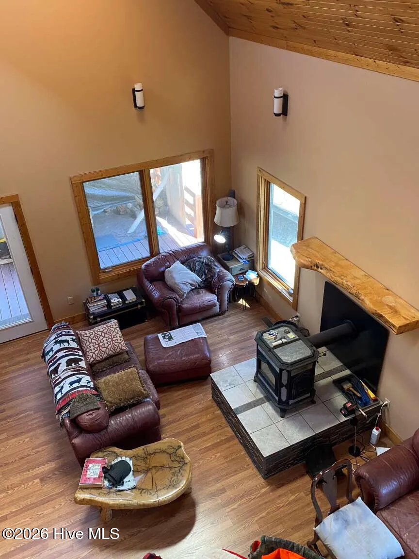 1491 Snowbird Road Robbinsville, NC 28771
