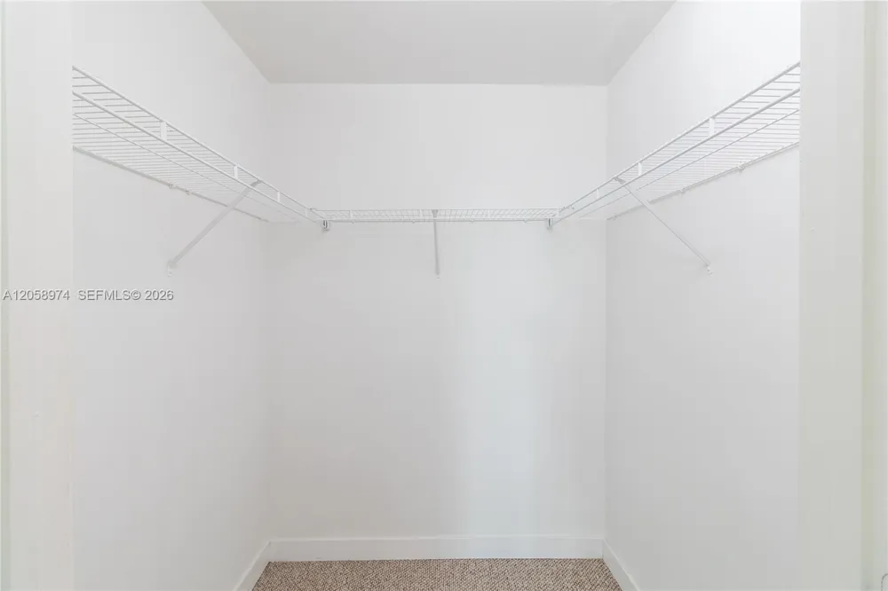 1111 SW 1st Ave #2423-N Miami, FL 33130