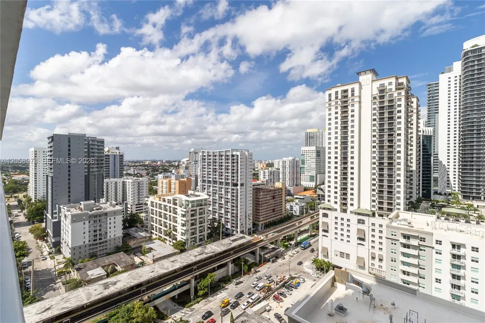 1111 SW 1st Ave #2423-N Miami, FL 33130