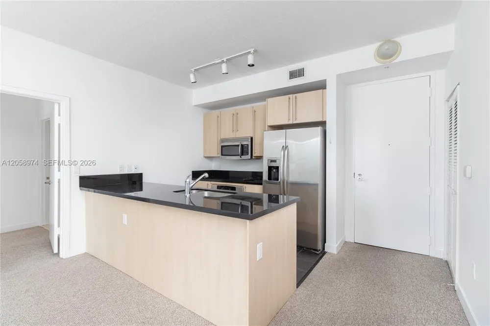 1111 SW 1st Ave #2423-N Miami, FL 33130