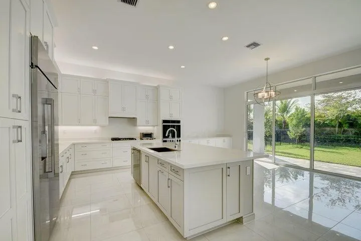12832 Veneto Springs Drive Boynton Beach, FL 33473