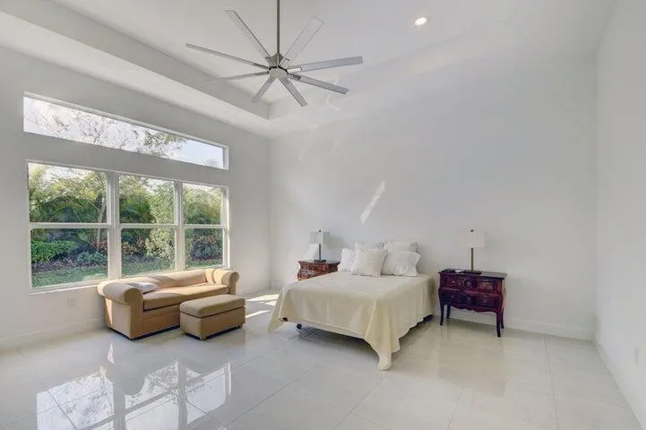 12832 Veneto Springs Drive Boynton Beach, FL 33473