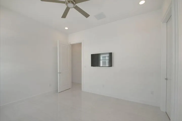 12832 Veneto Springs Drive Boynton Beach, FL 33473