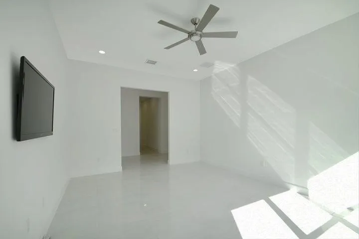 12832 Veneto Springs Drive Boynton Beach, FL 33473