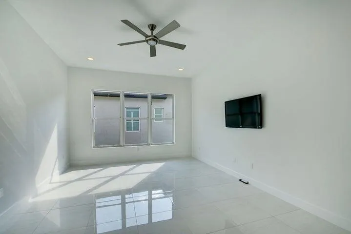 12832 Veneto Springs Drive Boynton Beach, FL 33473