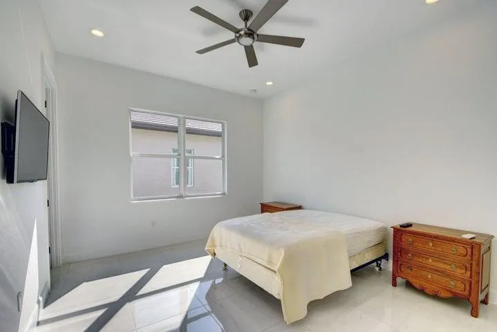 12832 Veneto Springs Drive Boynton Beach, FL 33473