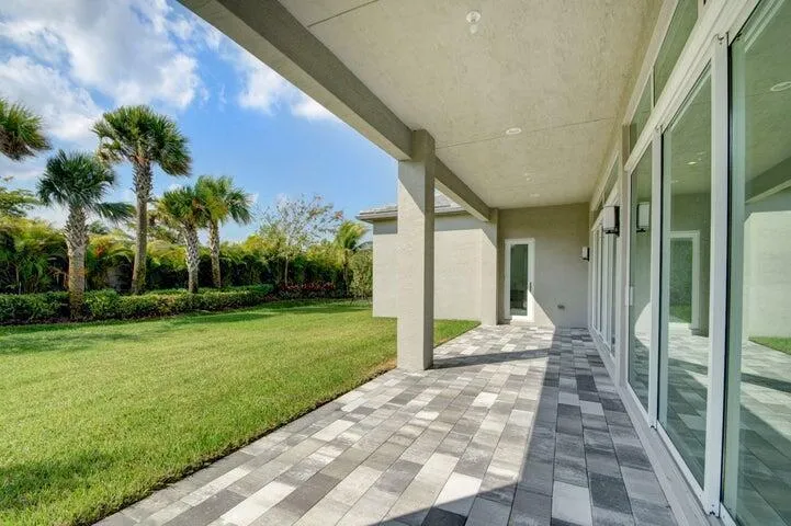 12832 Veneto Springs Drive Boynton Beach, FL 33473