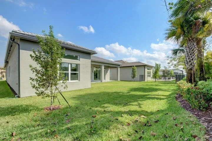 12832 Veneto Springs Drive Boynton Beach, FL 33473