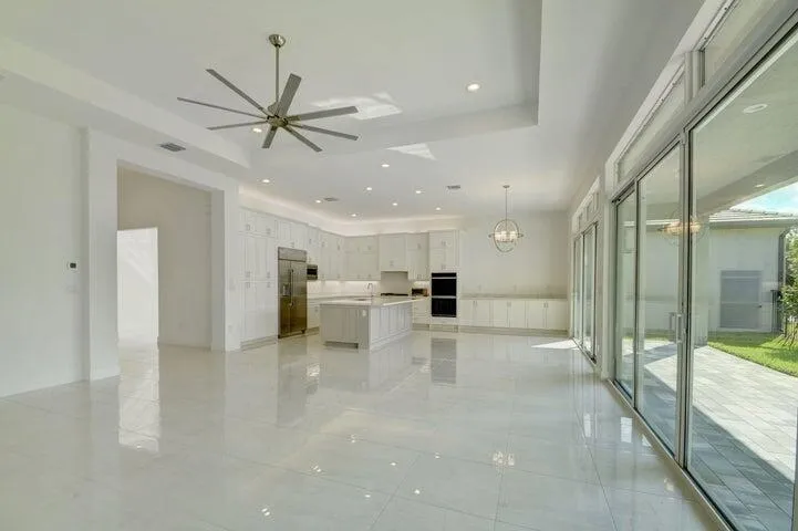 12832 Veneto Springs Drive Boynton Beach, FL 33473