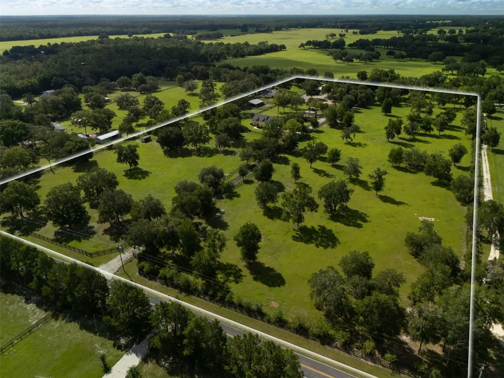 19950 SW 5TH PLACE Dunnellon, FL 34431