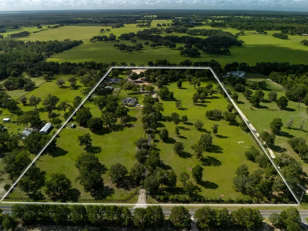 19950 SW 5TH PLACE Dunnellon, FL 34431