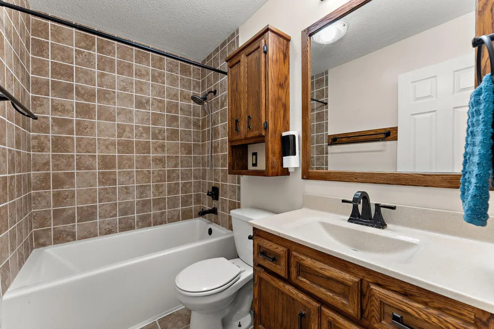3838 Craig Way Inver Grove Heights, MN 55076