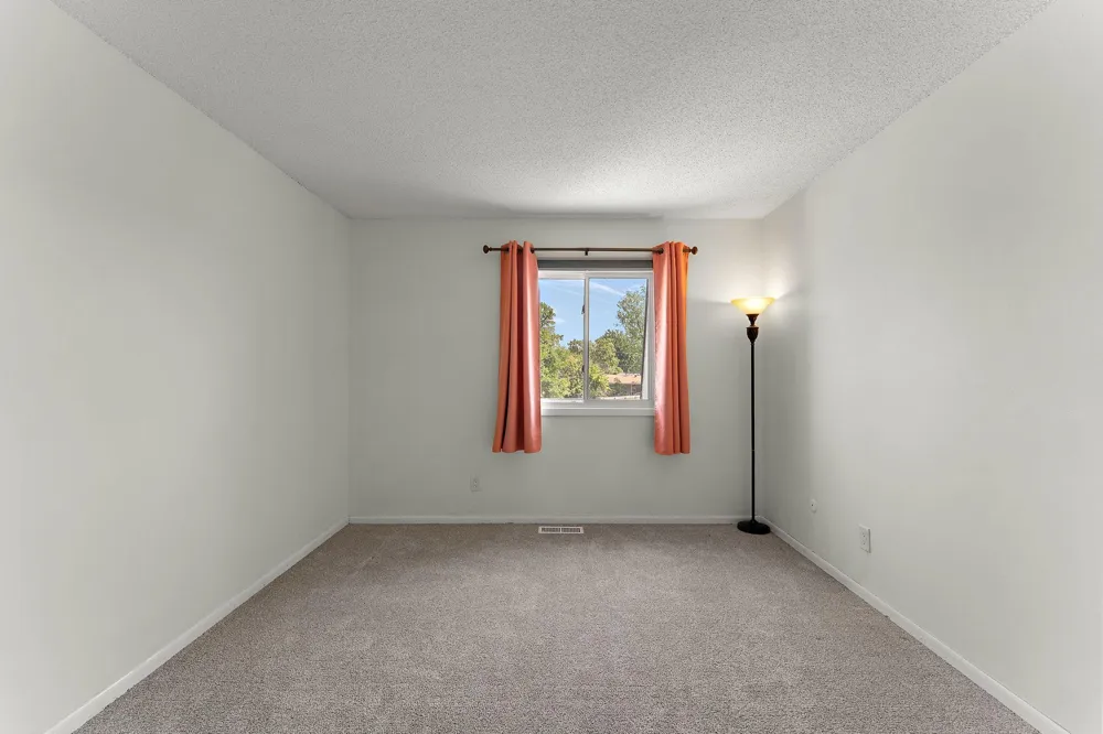 3838 Craig Way Inver Grove Heights, MN 55076