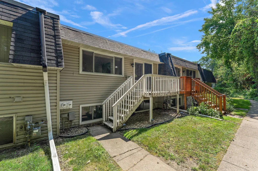 3838 Craig Way Inver Grove Heights, MN 55076