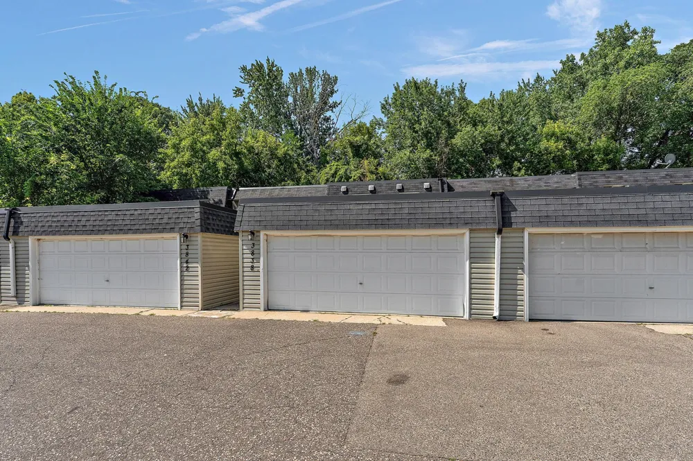 3838 Craig Way Inver Grove Heights, MN 55076