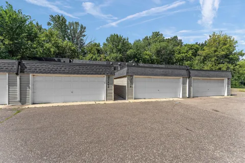 3838 Craig Way