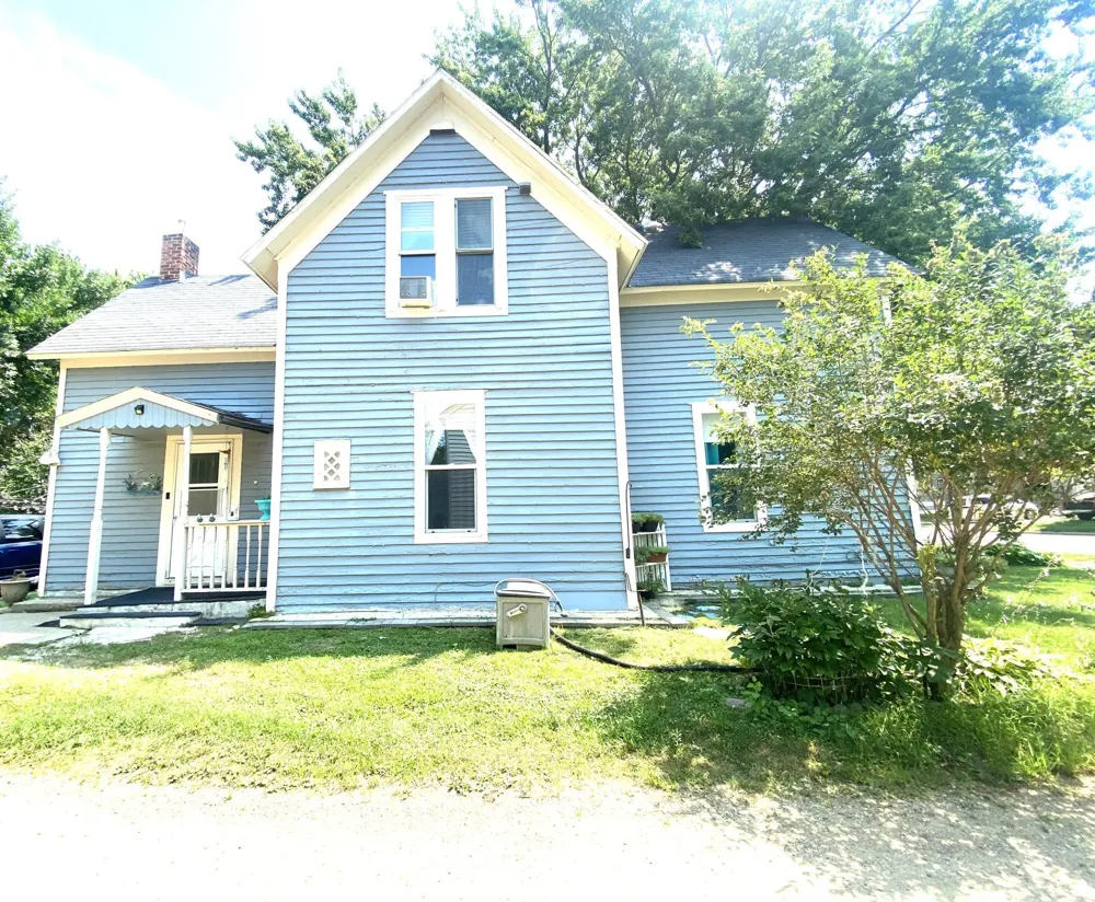 640 11th Street Windom, MN 56101