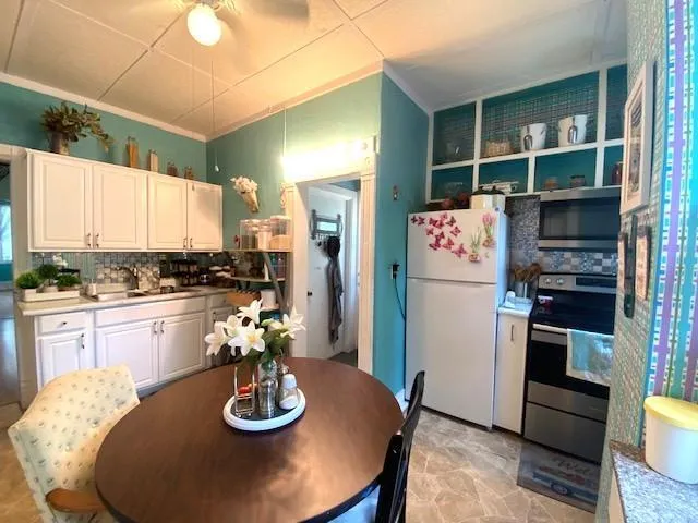 640 11th Street Windom, MN 56101