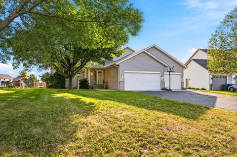 1351 Rolling Oaks Drive