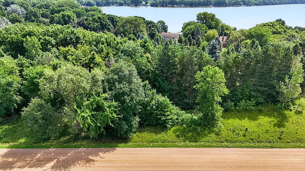 xx Ingram Avenue SW Howard Lake, MN 55349