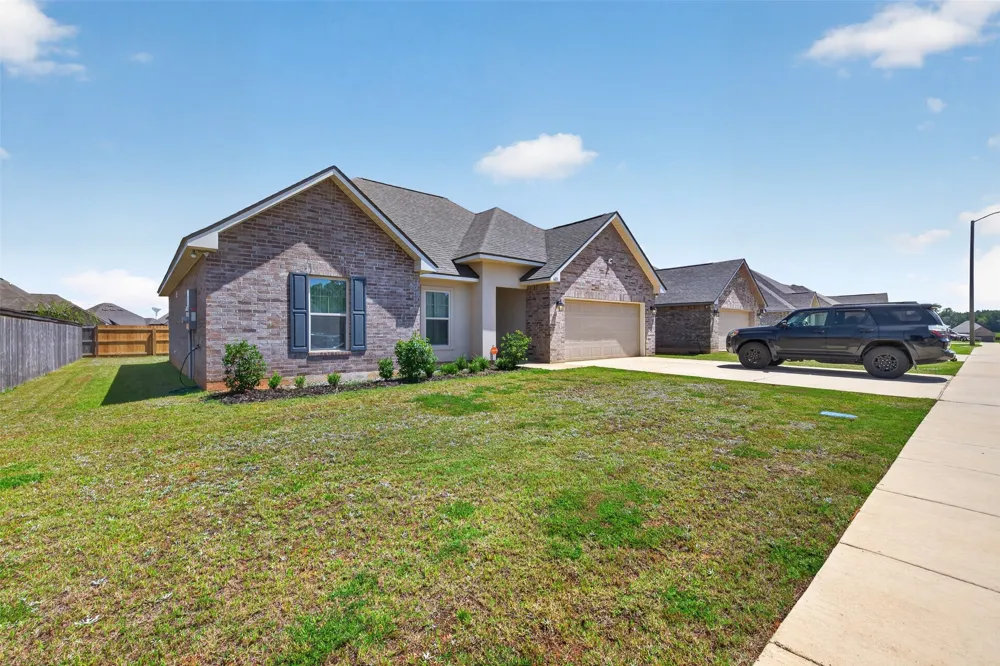 603 Cabernet Court Haughton, LA 71037