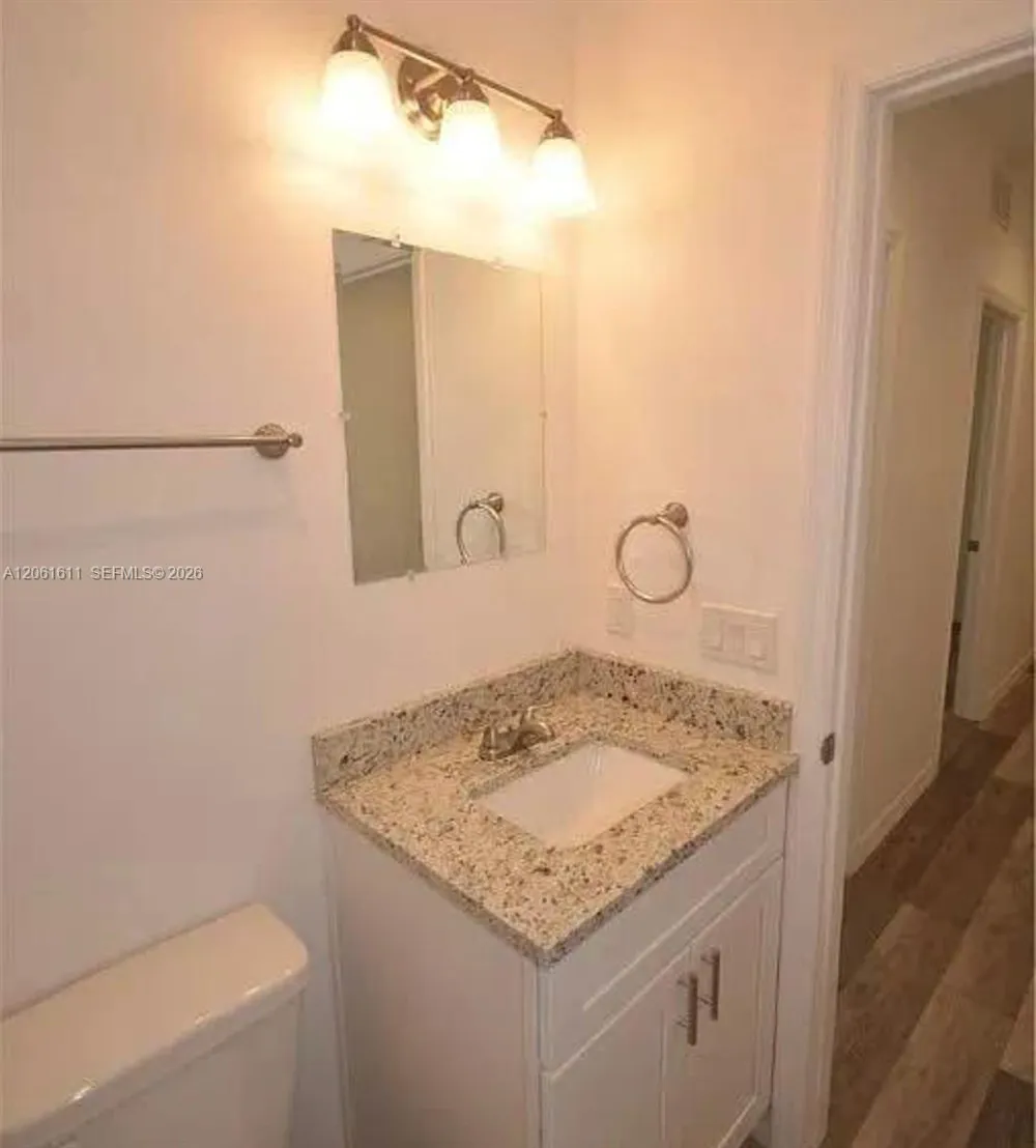 2221 Carver Ave #N/A Fort Myers, FL 33916