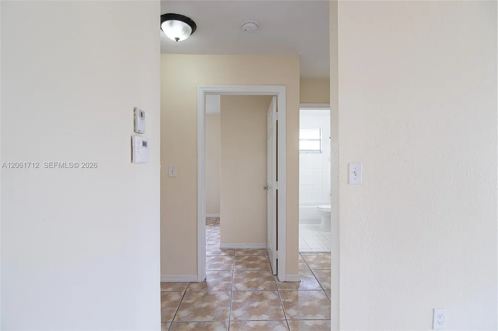 455 NW 14th St Florida City, FL 33034