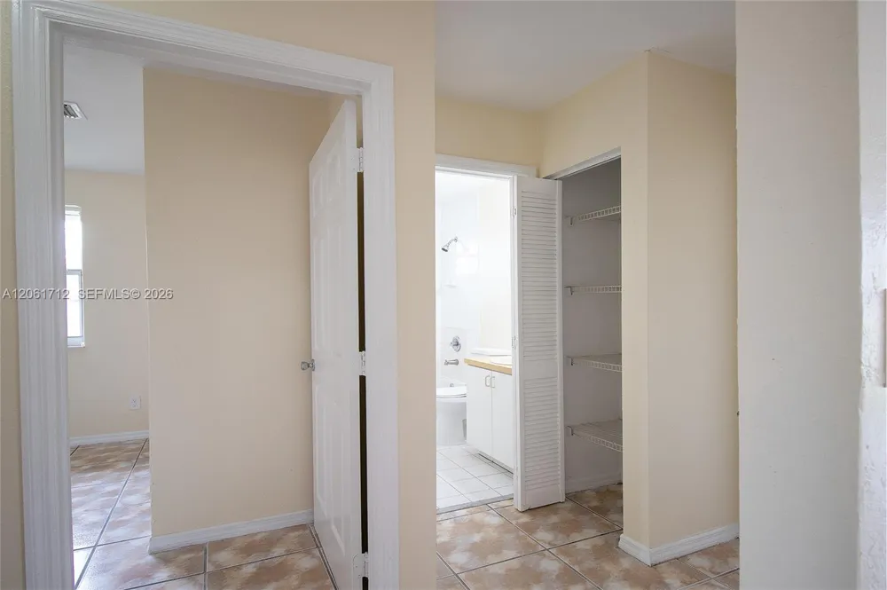 455 NW 14th St Florida City, FL 33034