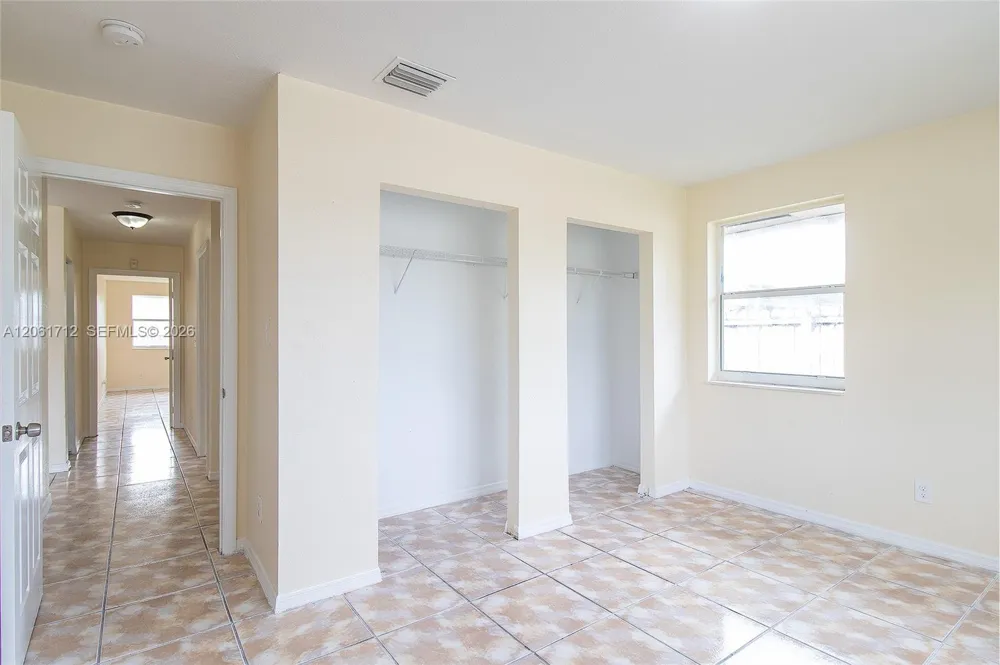 455 NW 14th St Florida City, FL 33034