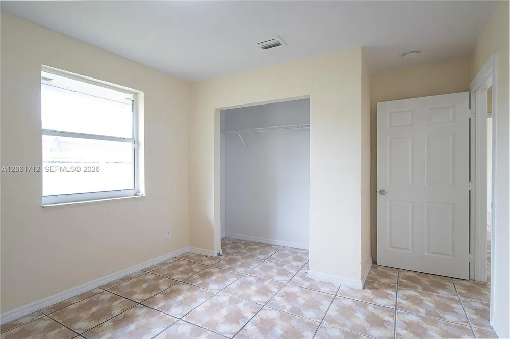 455 NW 14th St Florida City, FL 33034