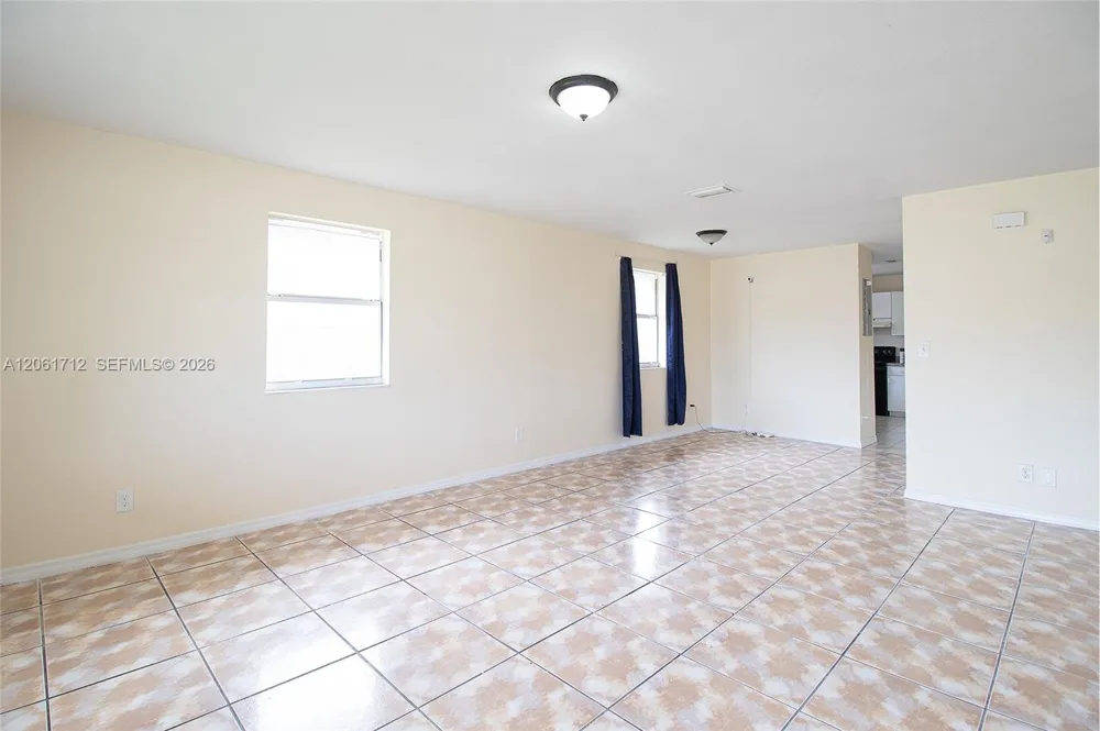 455 NW 14th St Florida City, FL 33034