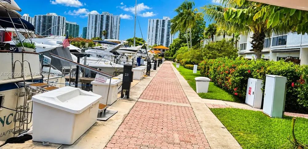3601 NE 207th St Aventura, FL 33180