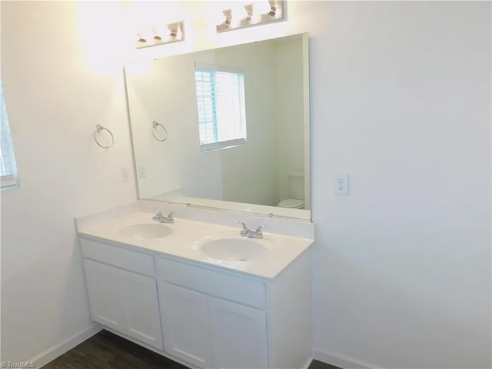 719 Torbay Drive McLeansville, NC 27301