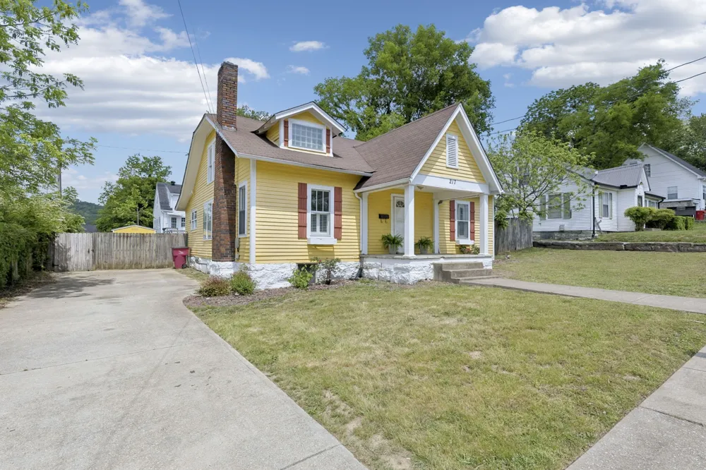 217 College Ave E Carthage, TN 37030