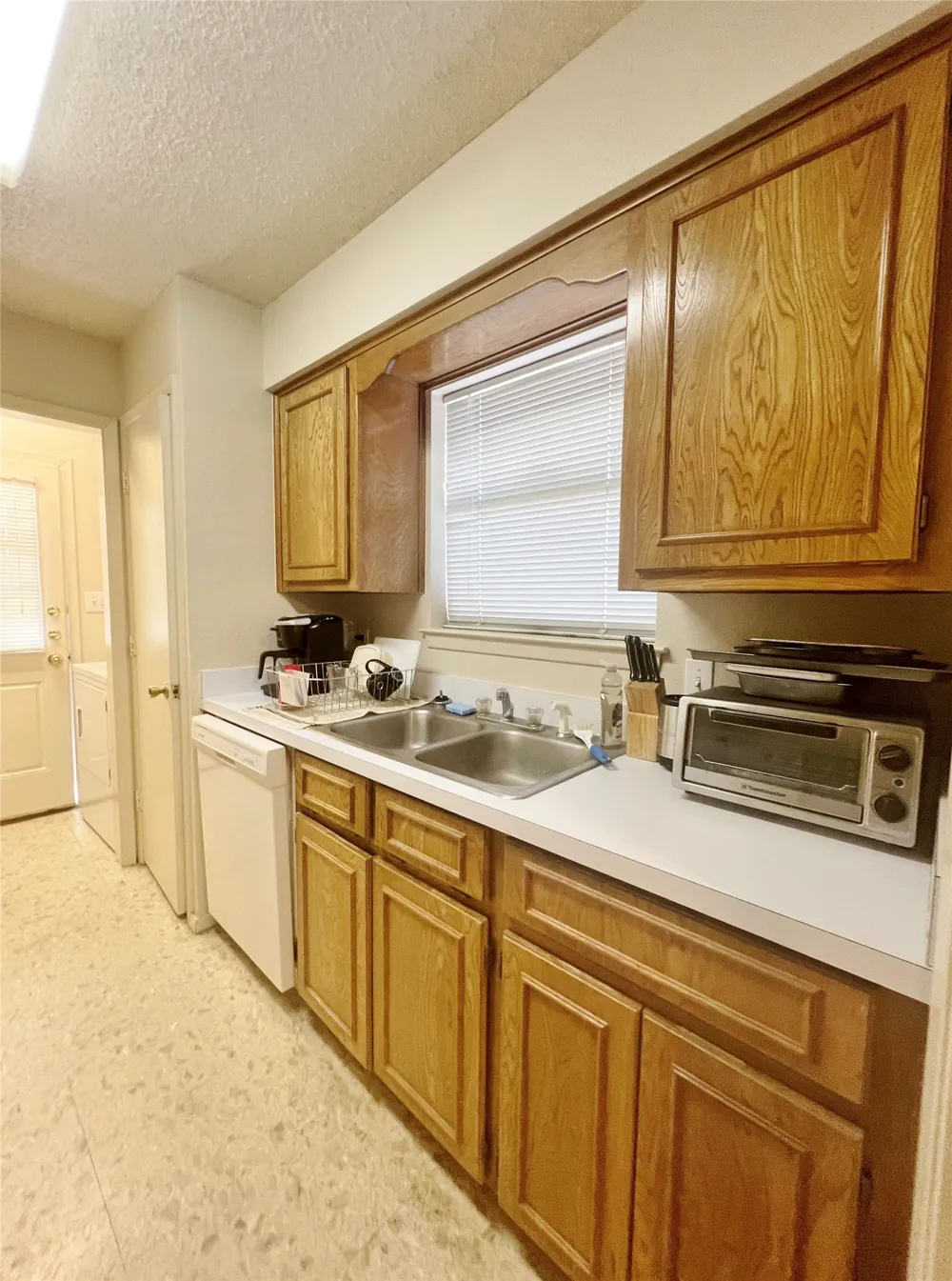 1110 S Rusk Street #A Weatherford, TX 76086