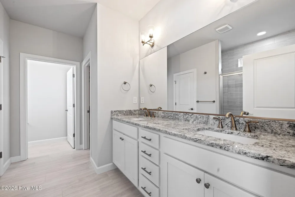134 Baxter Station Boulevard Moyock, NC 27958