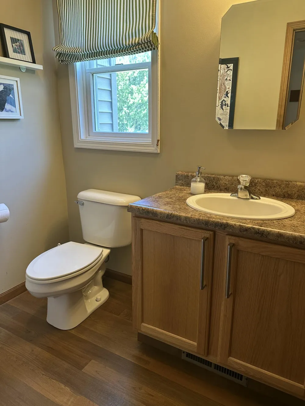 67025 46th Avenue Hartford, MI 49057