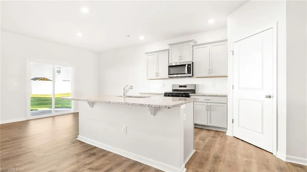 204 Hungerford Boulevard Jamestown, NC 27282