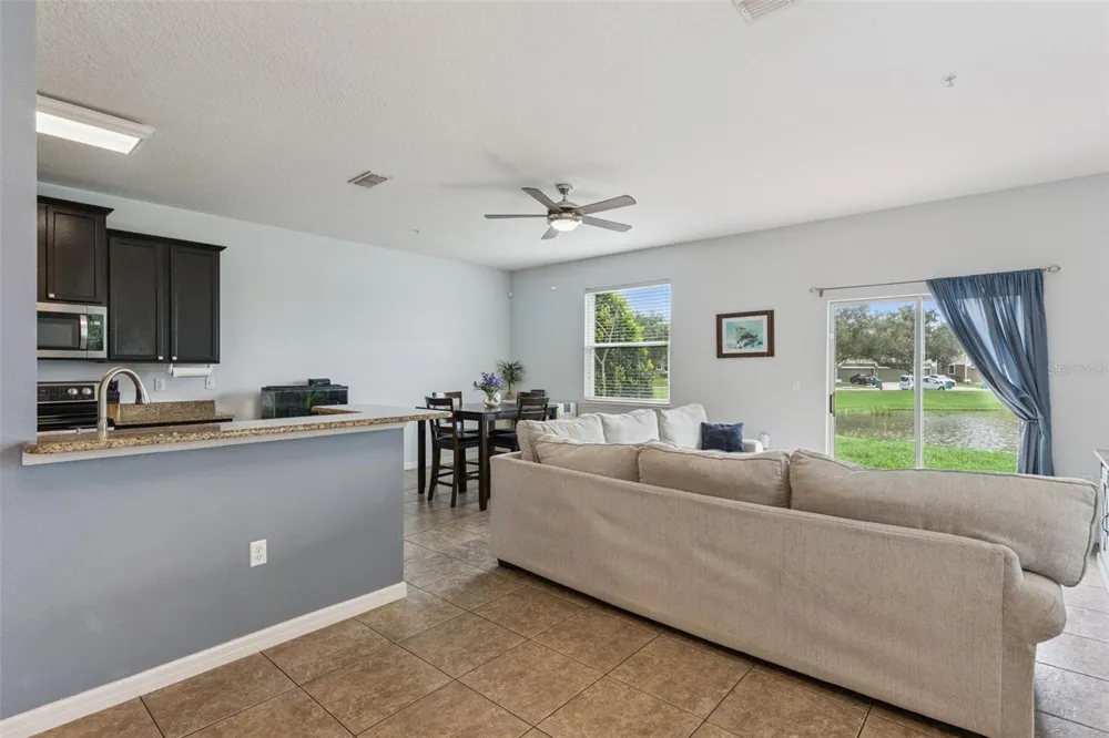 1668 SCARLET OAK LOOP #C Winter Garden, FL 34787