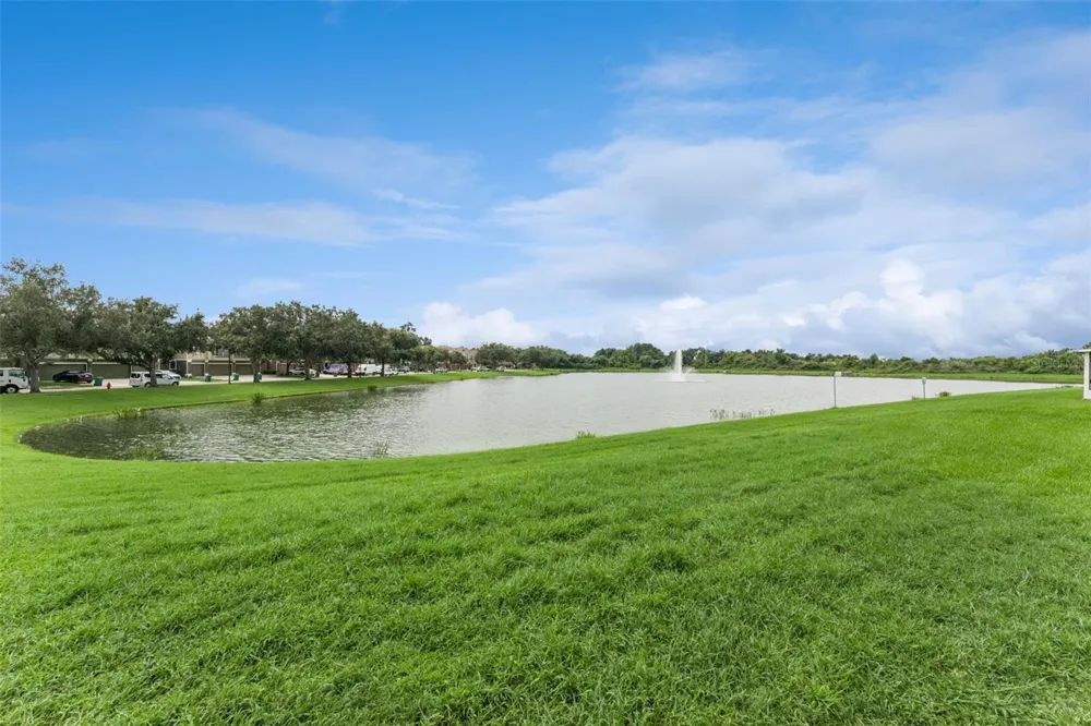 1668 SCARLET OAK LOOP #C Winter Garden, FL 34787