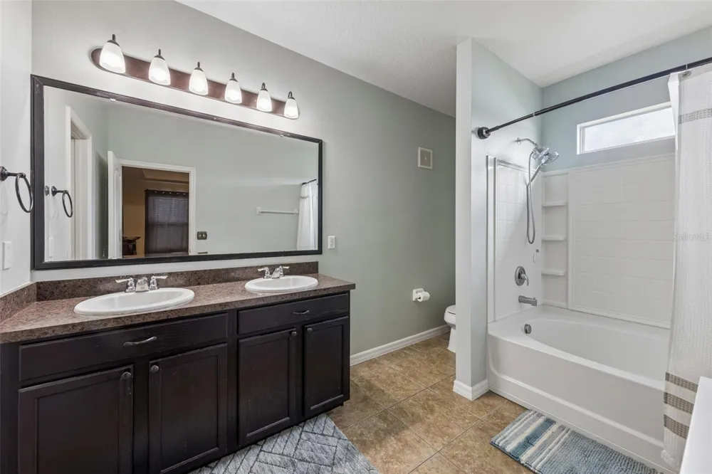 1668 SCARLET OAK LOOP #C Winter Garden, FL 34787