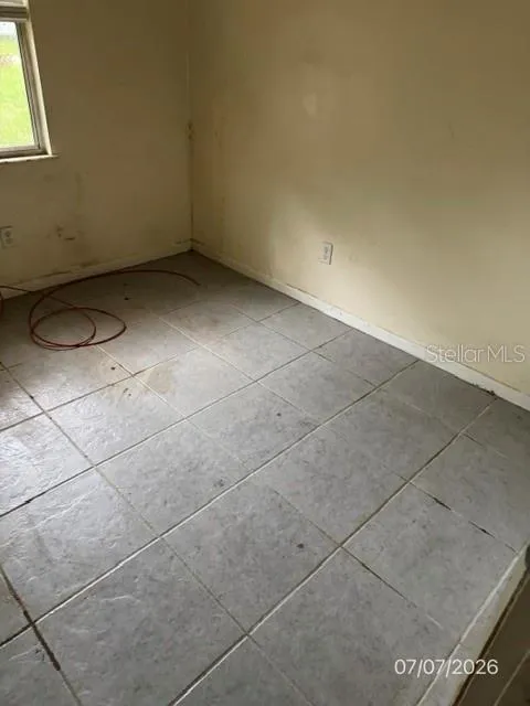 107 WOODLAWN ROAD Satsuma, FL 32189