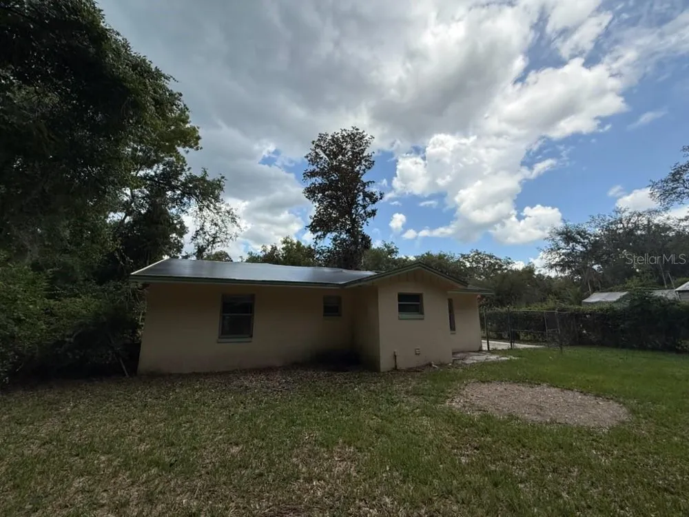 107 WOODLAWN ROAD Satsuma, FL 32189