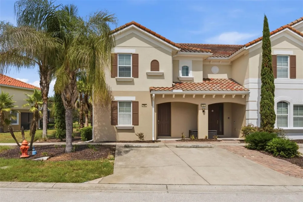4702 TERRASONESTA DRIVE Davenport, FL 33837