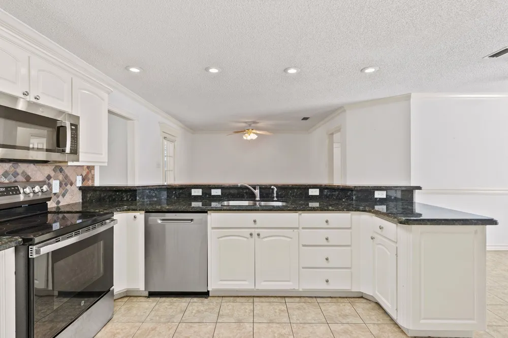 305 Kelli Circle Sulphur Springs, TX 75482