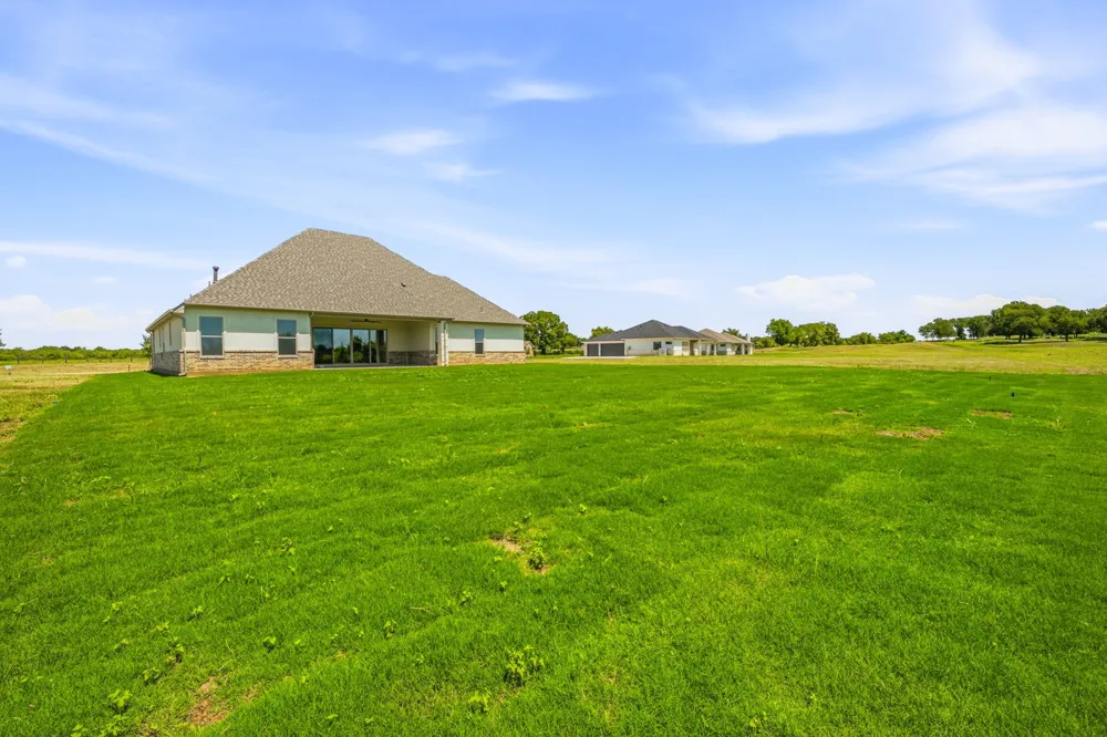 107 Eagle Court Glen Rose, TX 76077