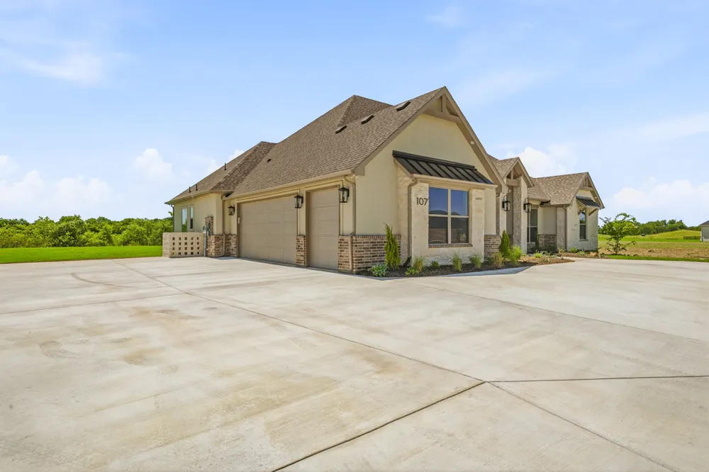 107 Eagle Court Glen Rose, TX 76077