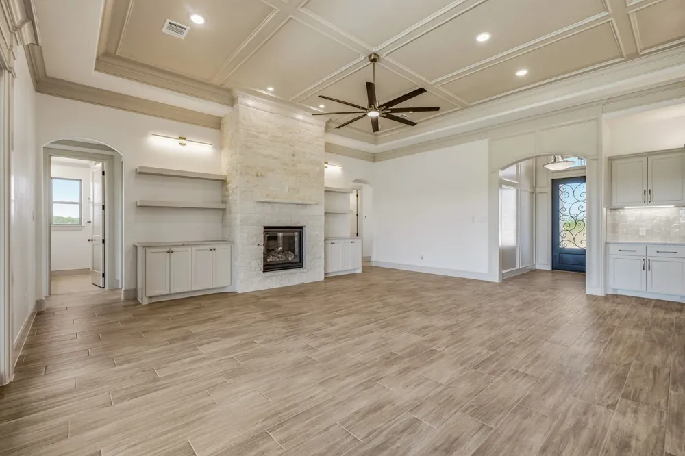 107 Eagle Court Glen Rose, TX 76077