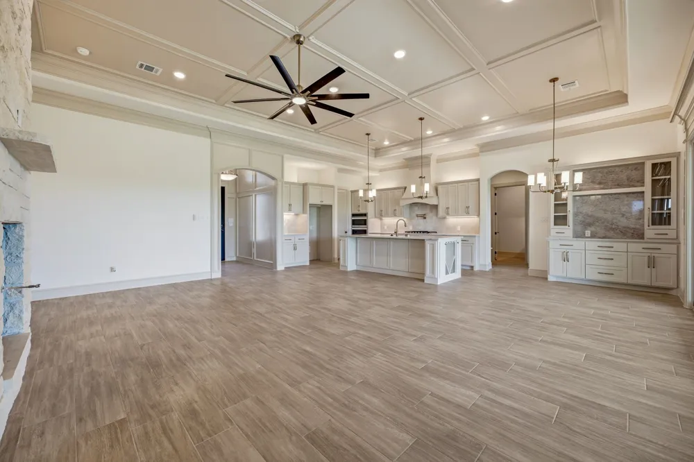 107 Eagle Court Glen Rose, TX 76077