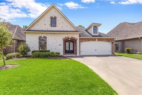 112 Winding Brook Drive